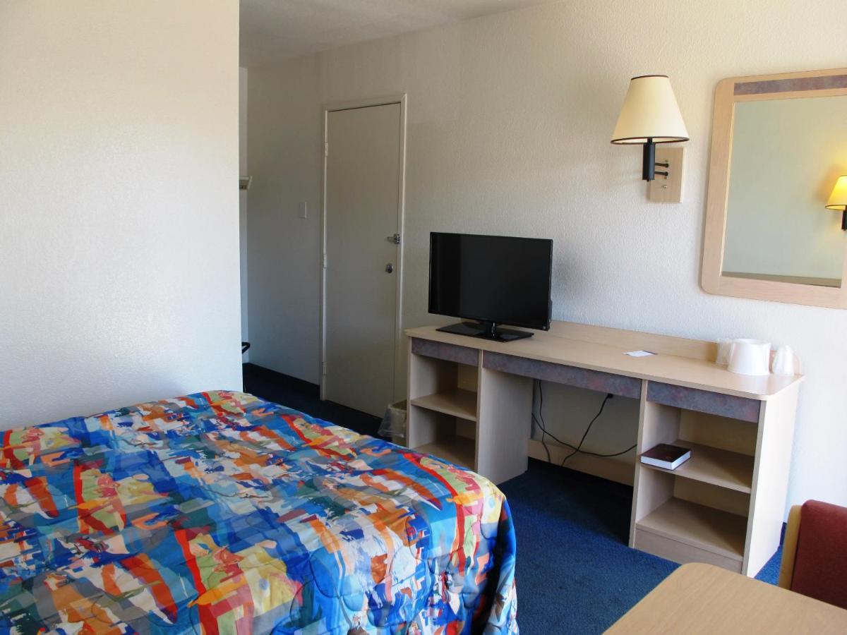 Motel 6 Ontario, Or ภายนอก รูปภาพ